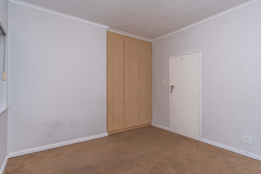 2 Bedroom Property for Sale in Oranjezicht Western Cape
